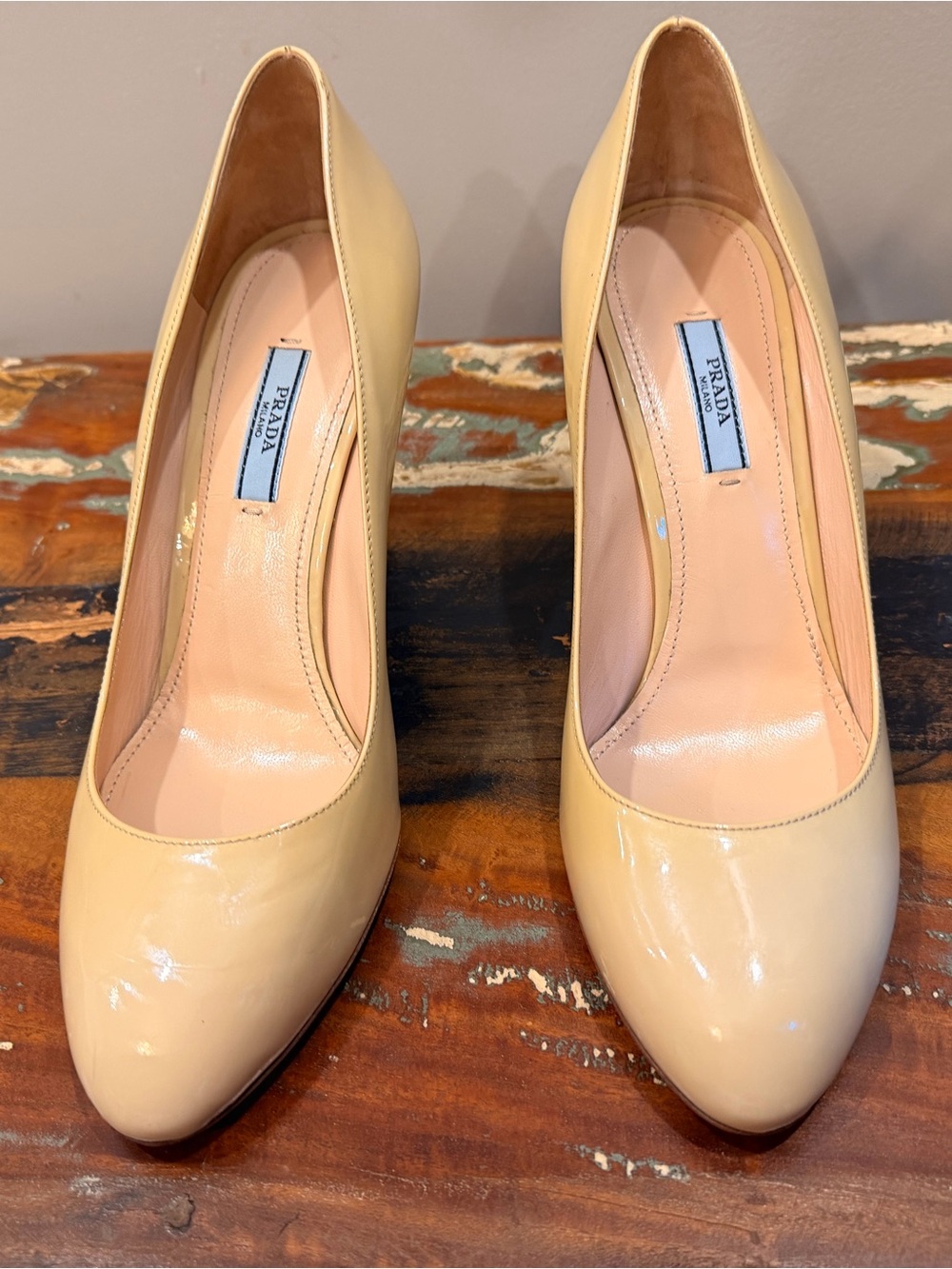 PRADA Ivory Leather Pumps – Size 41 – 3.5” Heel